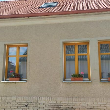 Podkrovi S Koupelnou Svinarov Exterior photo
